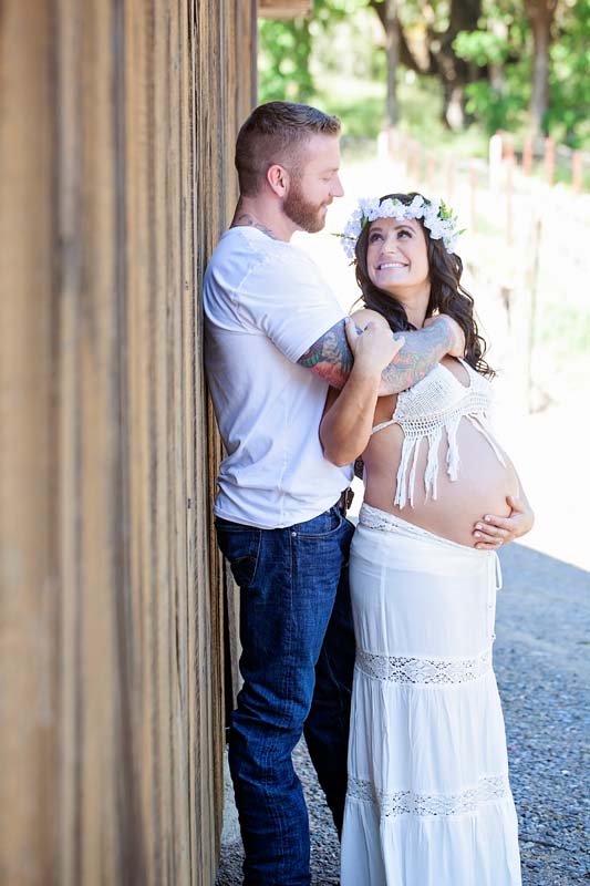 Sonoma County maternity photographer, Romantic maternity photos 