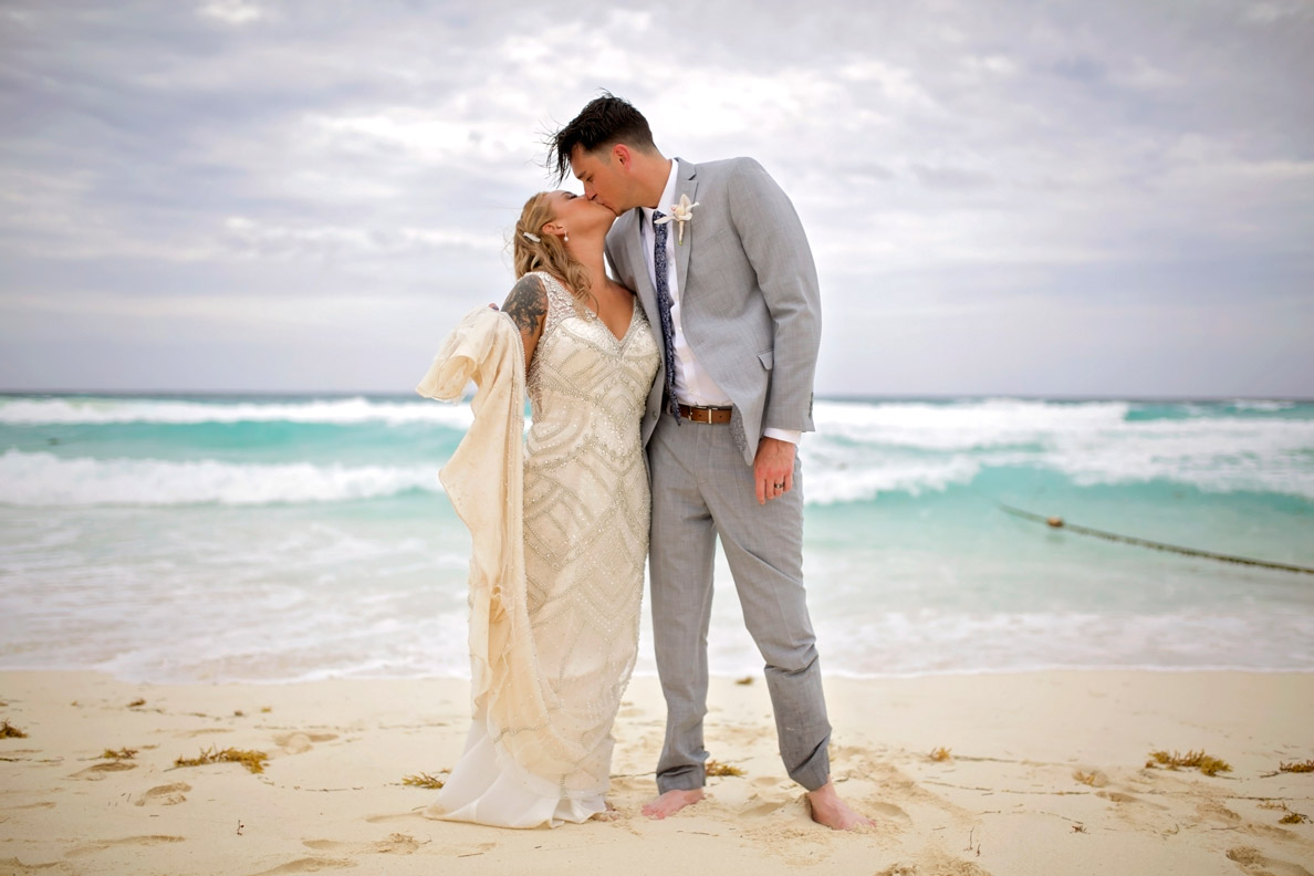 destination wedding photographer Cancun