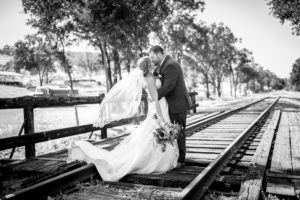 red barn ranch wedding hopland